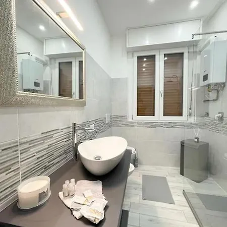 Apartment Comfort Lake Como